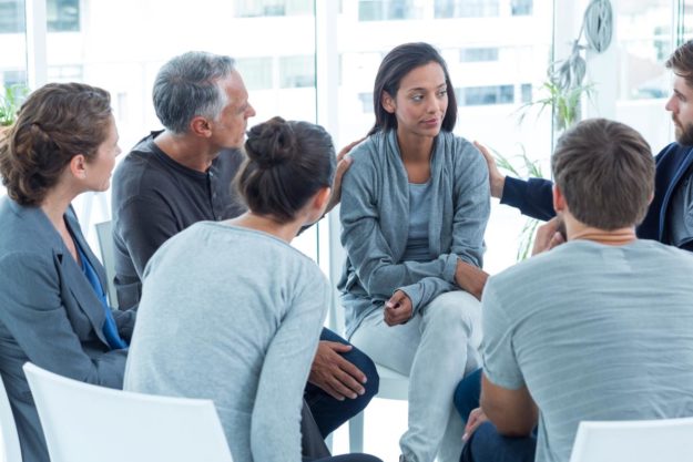 individual in group at alcohol treatment las vegas